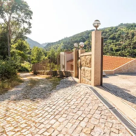 Casa Da Barragem Douro بيت للعطل